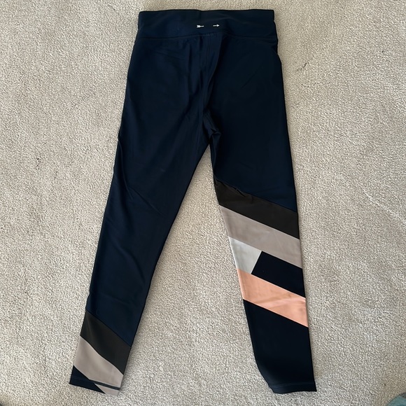 LIKE NEW - The Upside color block 7/8 leggings - Picture 2 of 5